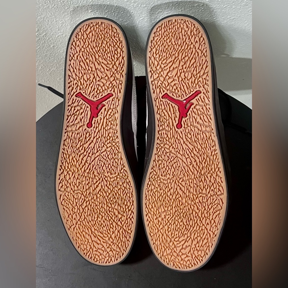 Nike Jordan Flight 23 Classic Sneakers Shoes Athletic Activewear Gym Casual EUC - Picture 8 of 10